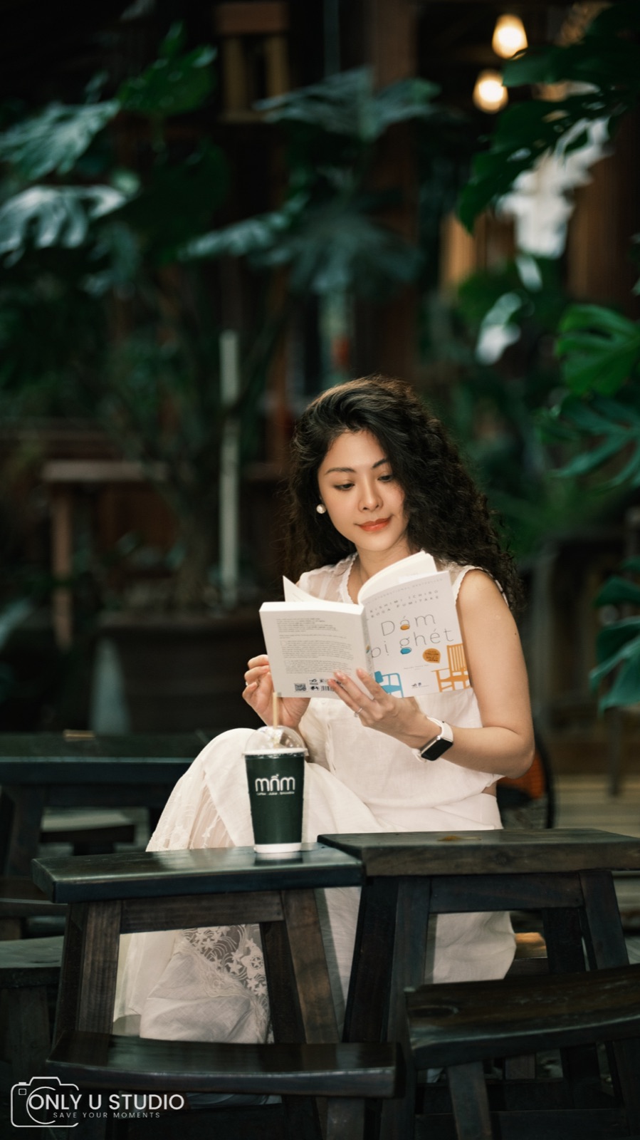 Tiêu đề cột mốc